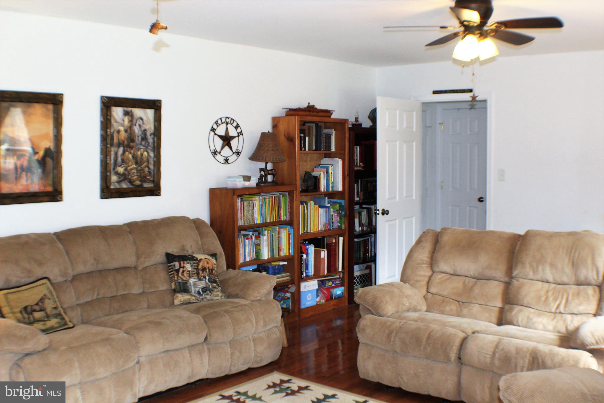 4249 Razor Hill Road Bealeton, VA 22712 - Photo 12 of 61 Gallery Image 12