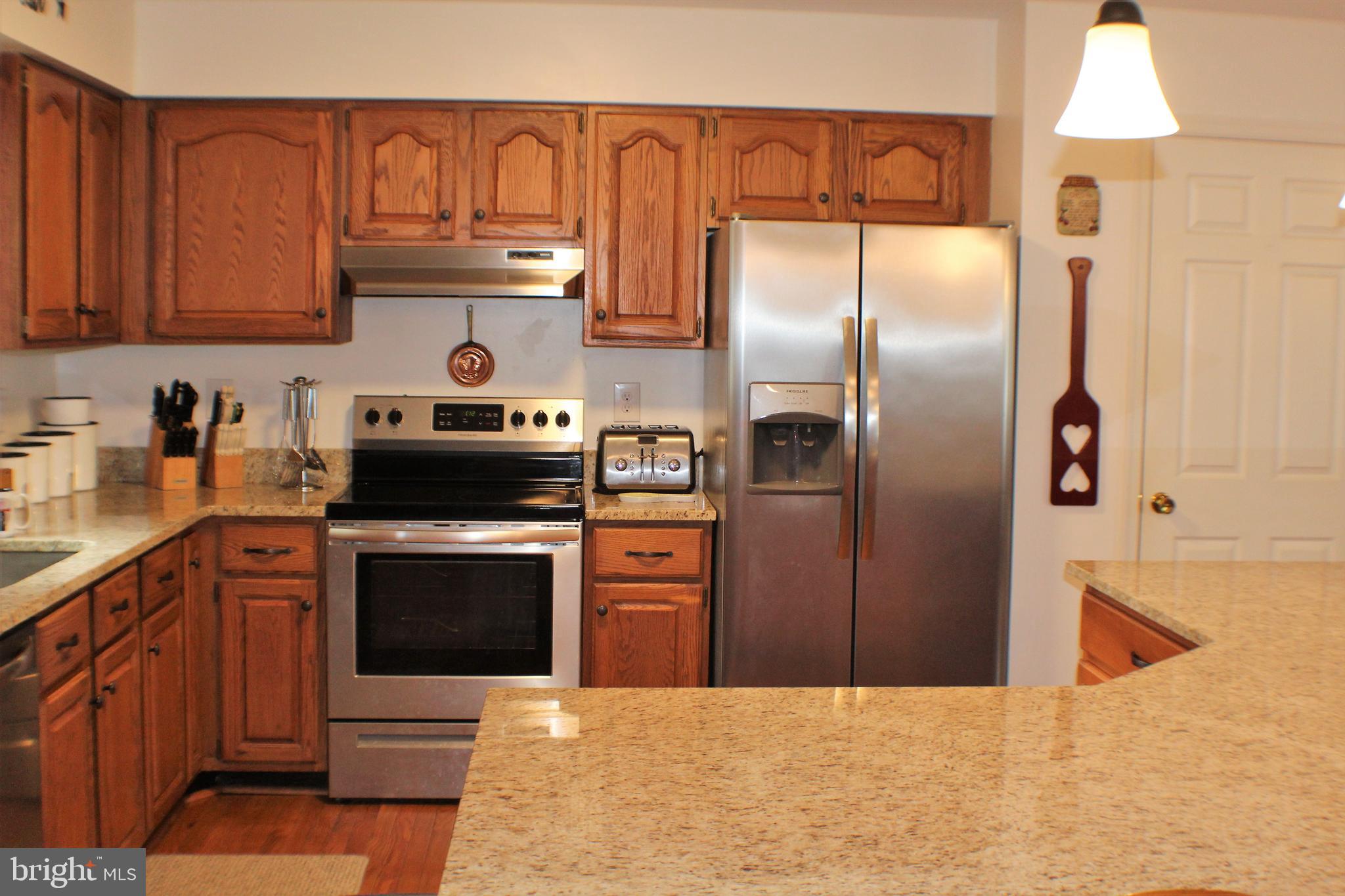 4249 Razor Hill Road Bealeton, VA 22712 - Photo 4 of 61 Updated appliances