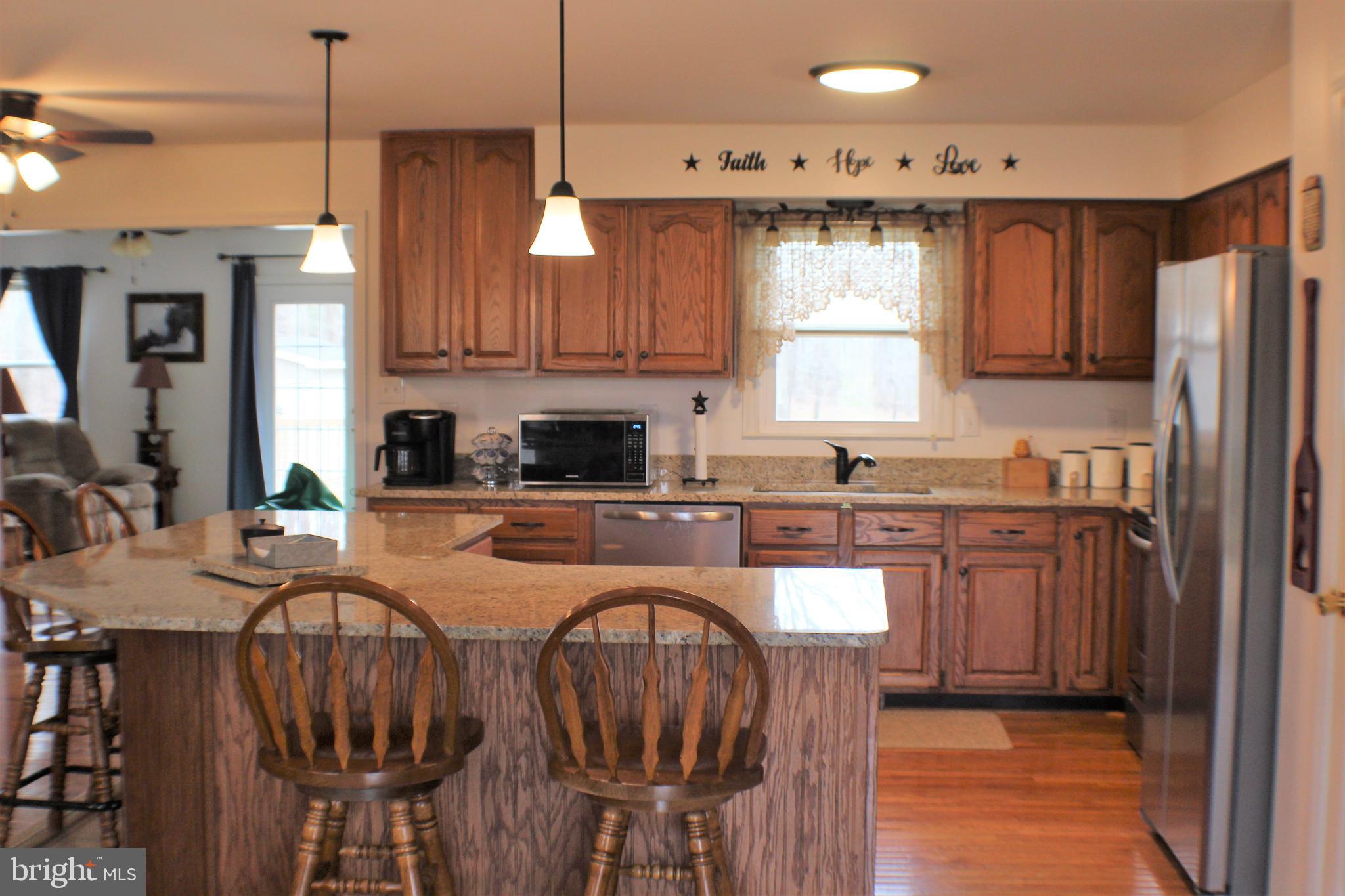 4249 Razor Hill Road Bealeton, VA 22712 - Photo 6 of 61 Bar stools convey