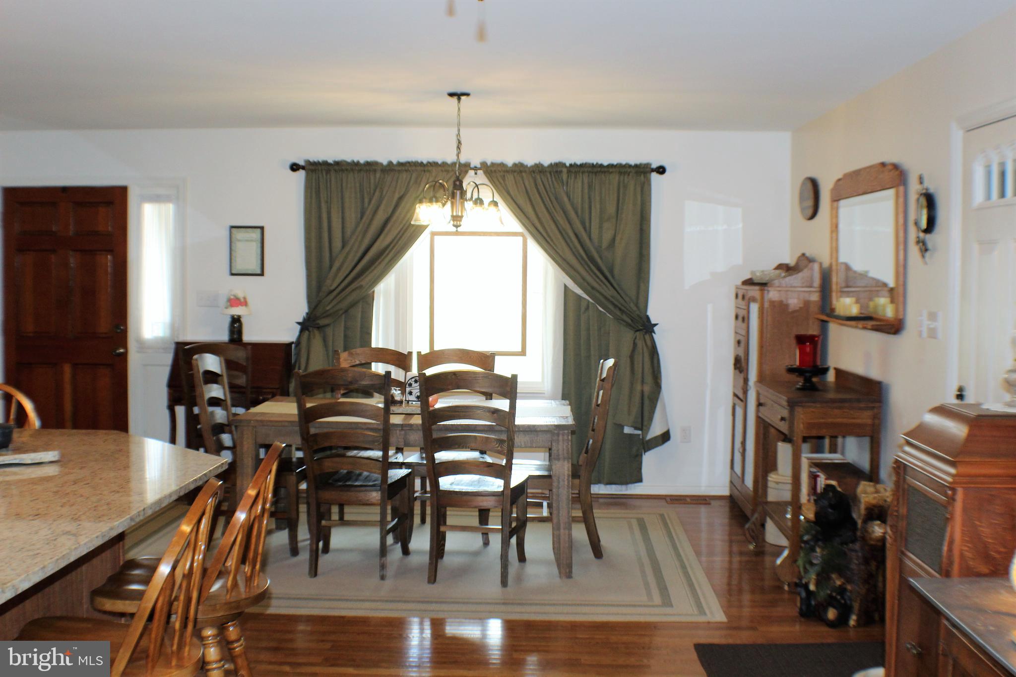 4249 Razor Hill Road Bealeton, VA 22712 - Photo 10 of 61 Gallery Image 10