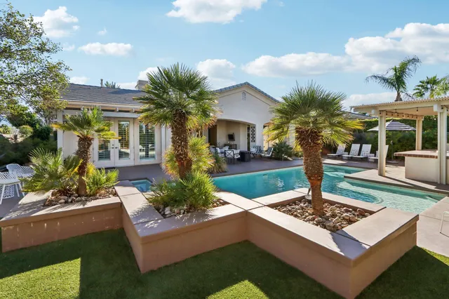$908,000 | 12 Calais Circle, Rancho Mirage, CA 92270