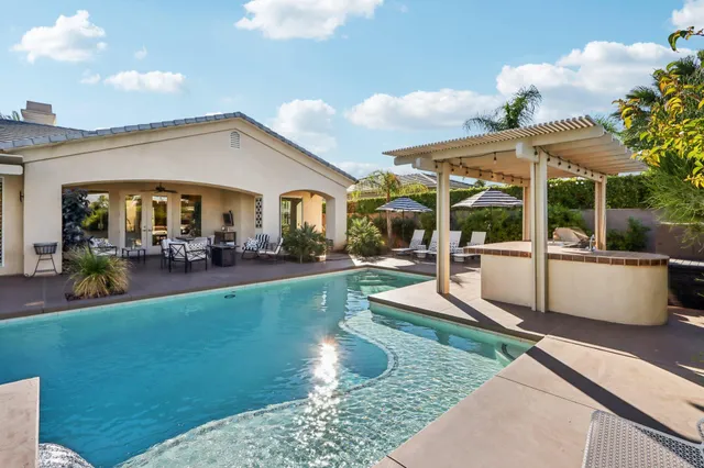 $908,000 | 12 Calais Circle, Rancho Mirage, CA 92270
