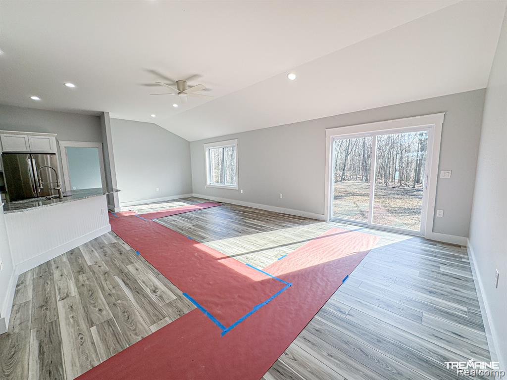 10475 Rolston Road Byron, MI 48418 - Photo 3 of 18