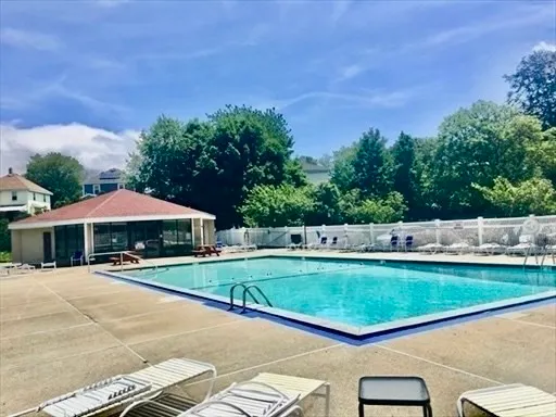 $2,950 | 165 Quincy Shore Drive, Unit C47, Quincy, MA 02171