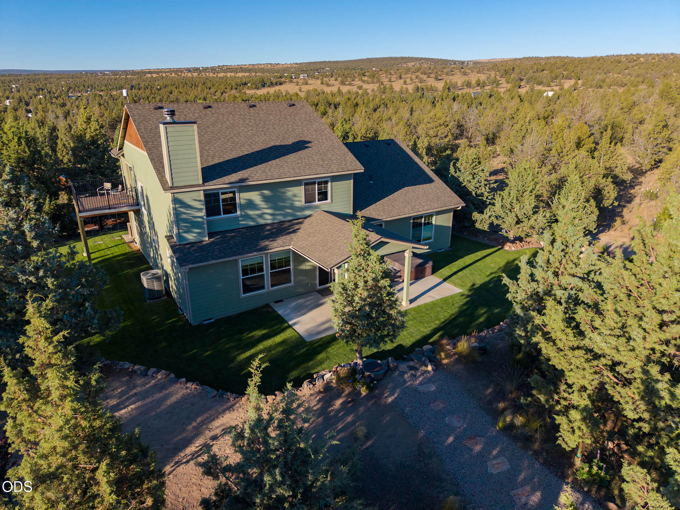 17101 Southeast Hopi Road Prineville, OR 97754 - Photo 10 of 68