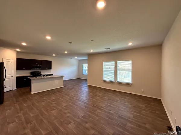 $1,800 | 4206 Fort Palmer Boulevard, St. Hedwig, TX 78152