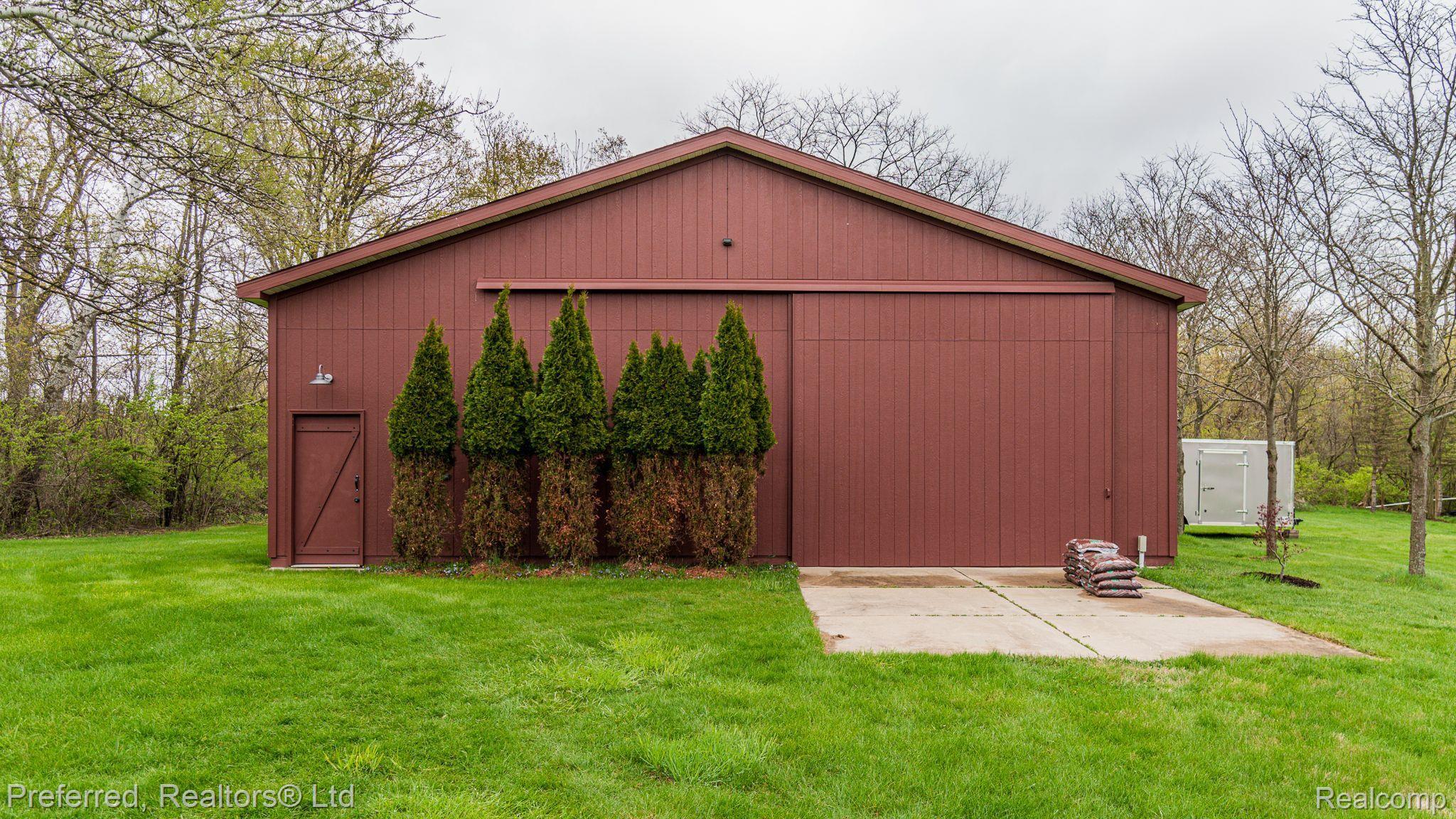 6554 Napier Road Plymouth, MI 48170 - Photo 37 of 39 Gallery Image 37