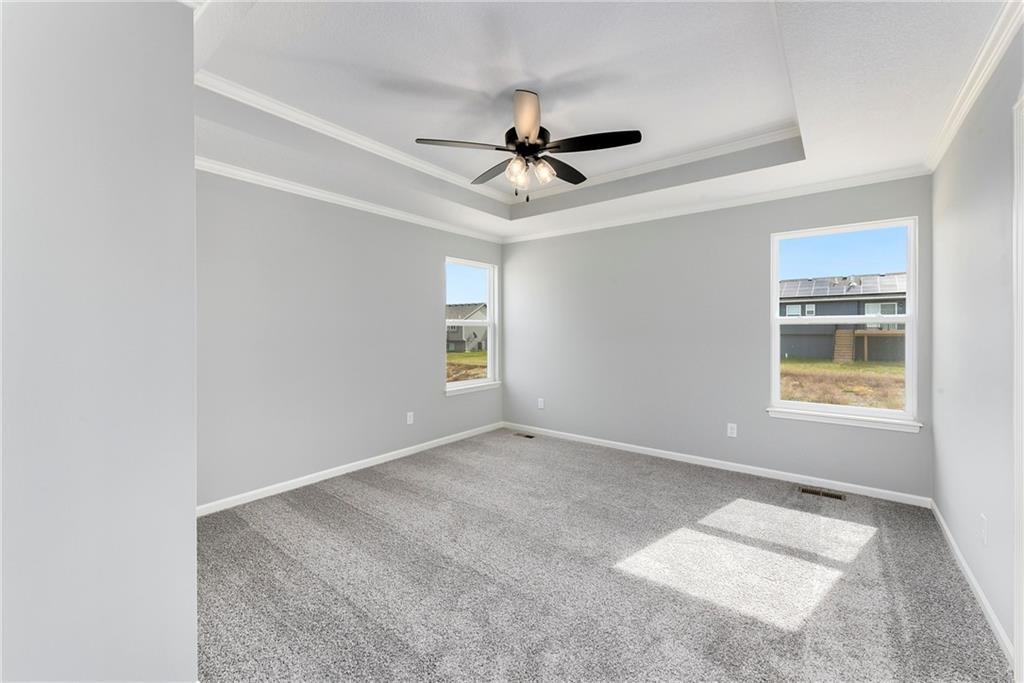 1913 Hawk View Harrisonville, MO 64701 - Photo 15 of 24