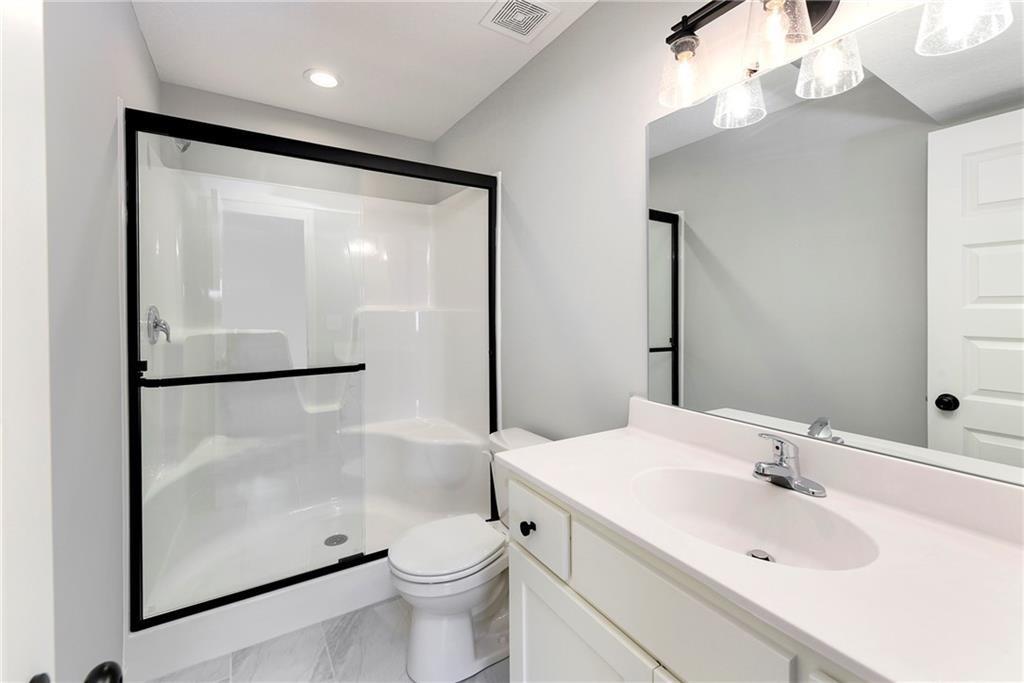 1913 Hawk View Harrisonville, MO 64701 - Photo 20 of 24