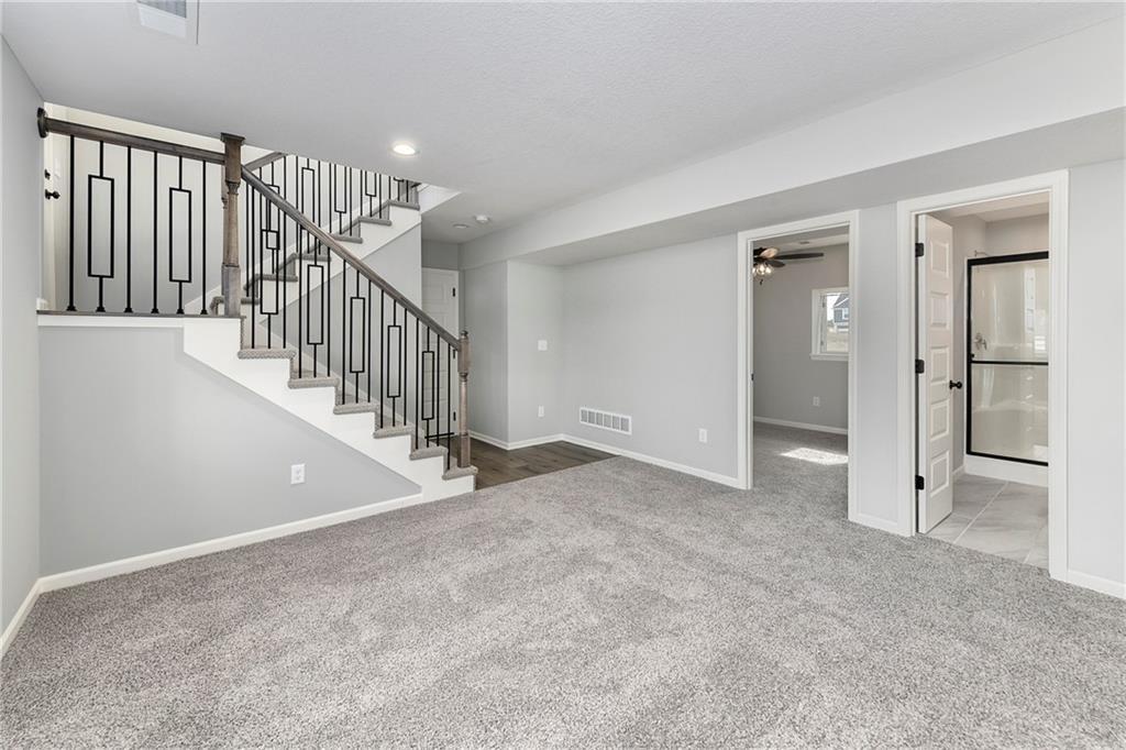 1913 Hawk View Harrisonville, MO 64701 - Photo 23 of 24