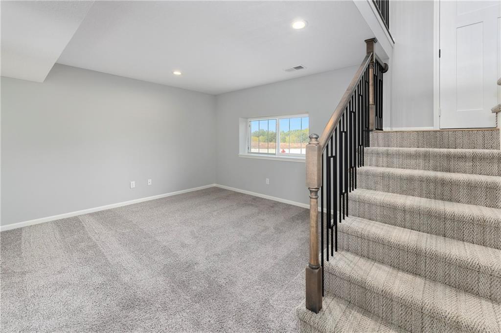 1913 Hawk View Harrisonville, MO 64701 - Photo 24 of 24