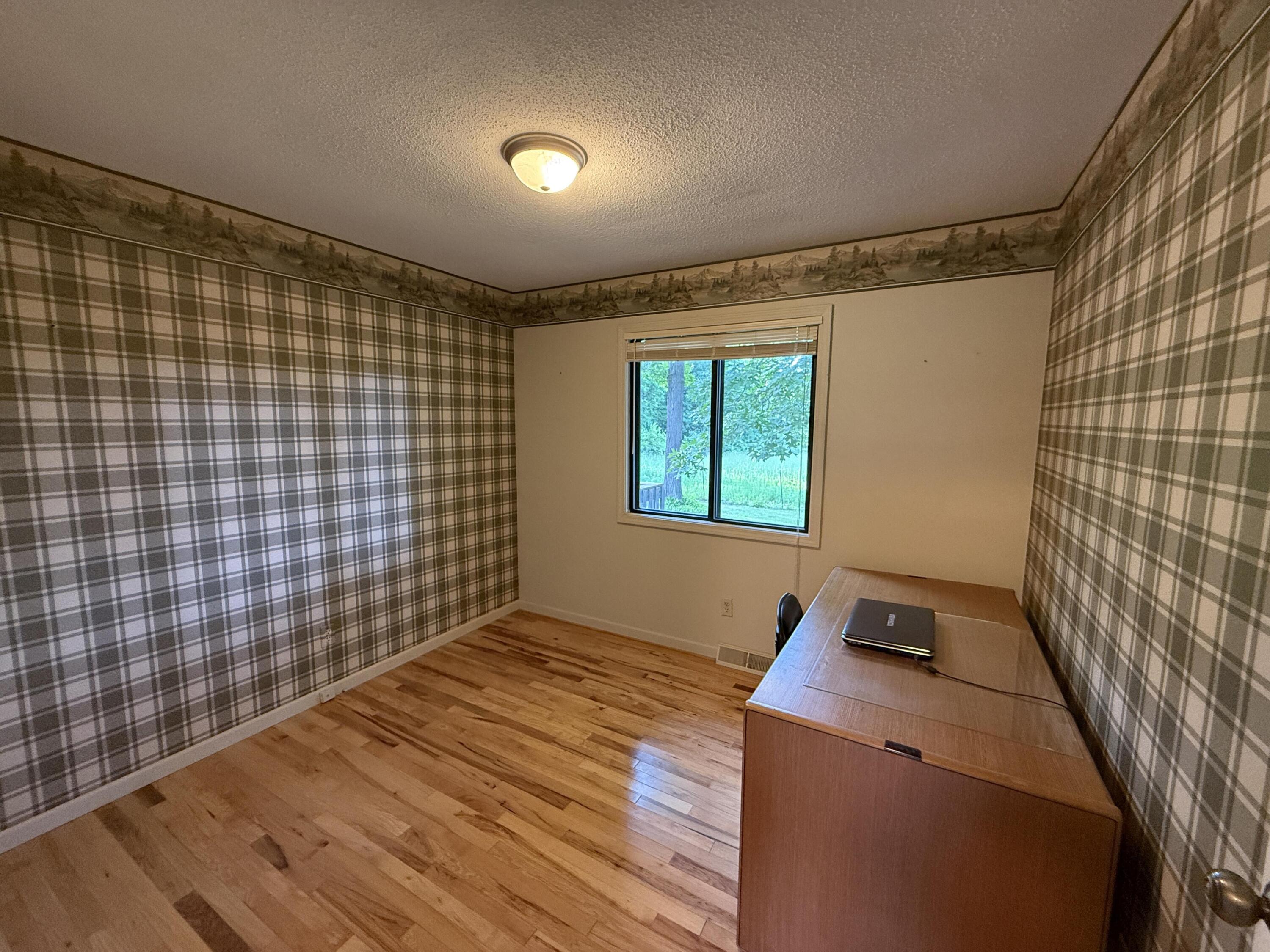 11229 West Snows Lake Road Greenville, MI 48838 - Photo 8 of 27 08_beyc6a3fcd4a08bb6