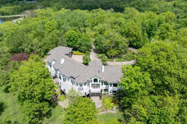 $2,780,000 | 5441 Raven Point Road, Prior Lake, MN 55372