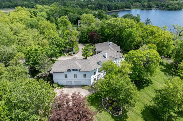 $2,780,000 | 5441 Raven Point Road, Prior Lake, MN 55372