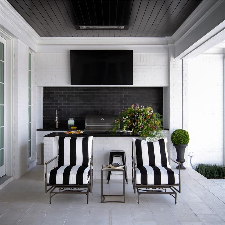 5947 Lupton Drive Dallas, TX 75225 - Photo 19 of 39