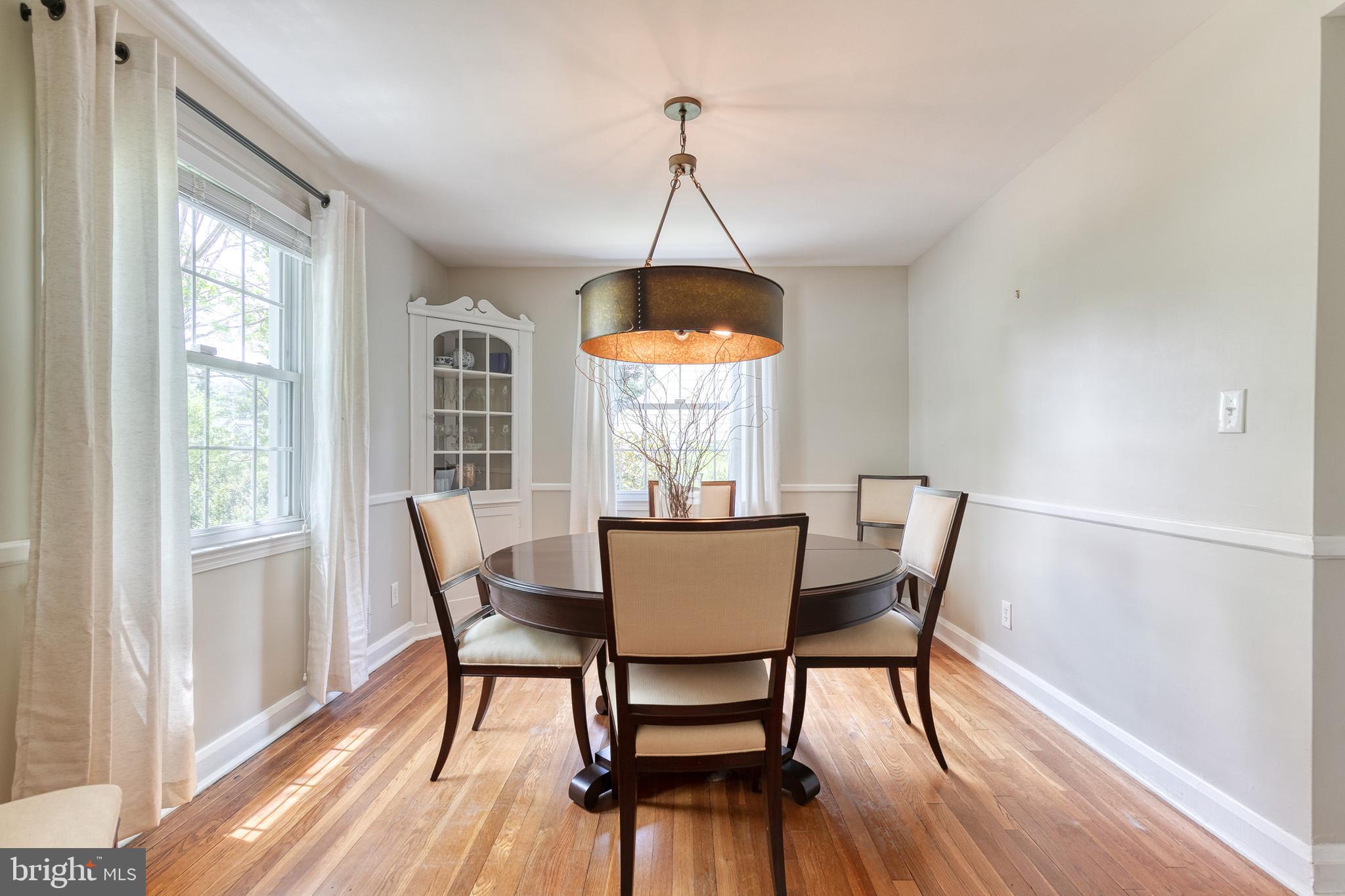 416 Brook Road Towson, MD 21286 - Photo 7 of 55