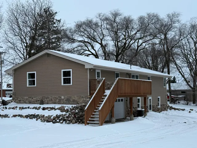 $369,900 | 9500 Main Street, Elko New Market, MN 55020