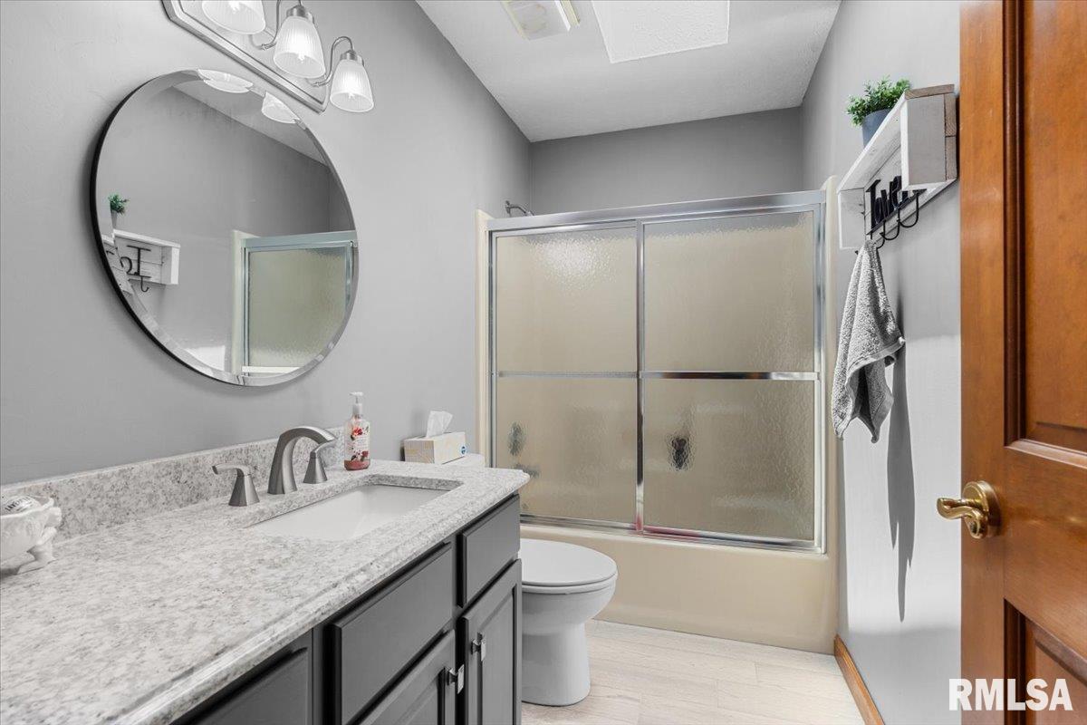 304 Missionary Ridge Drive Springfield, IL 62711 - Photo 17 of 36