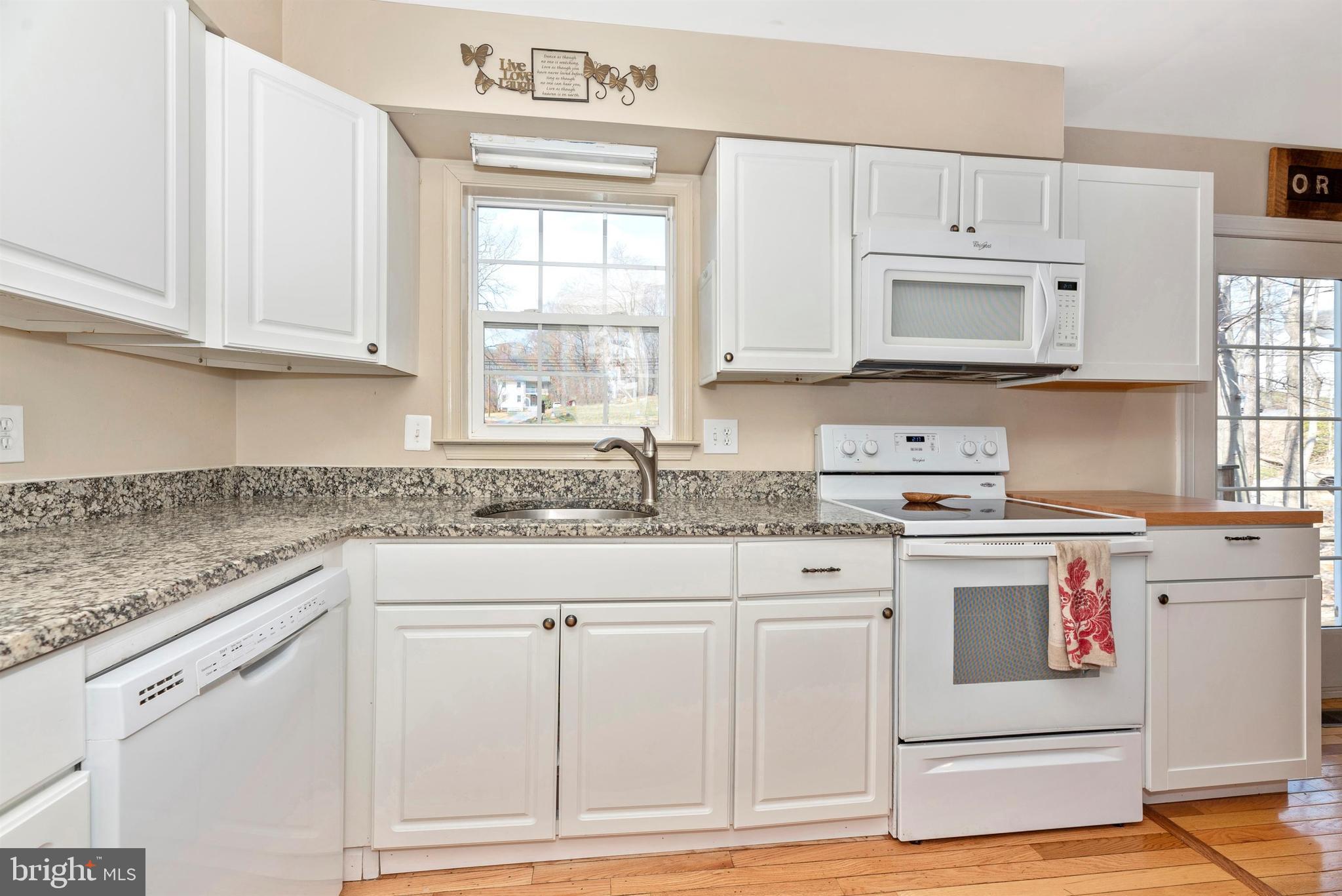 1742 Brookshire Run Point of Rocks, MD 21777 - Photo 11 of 43