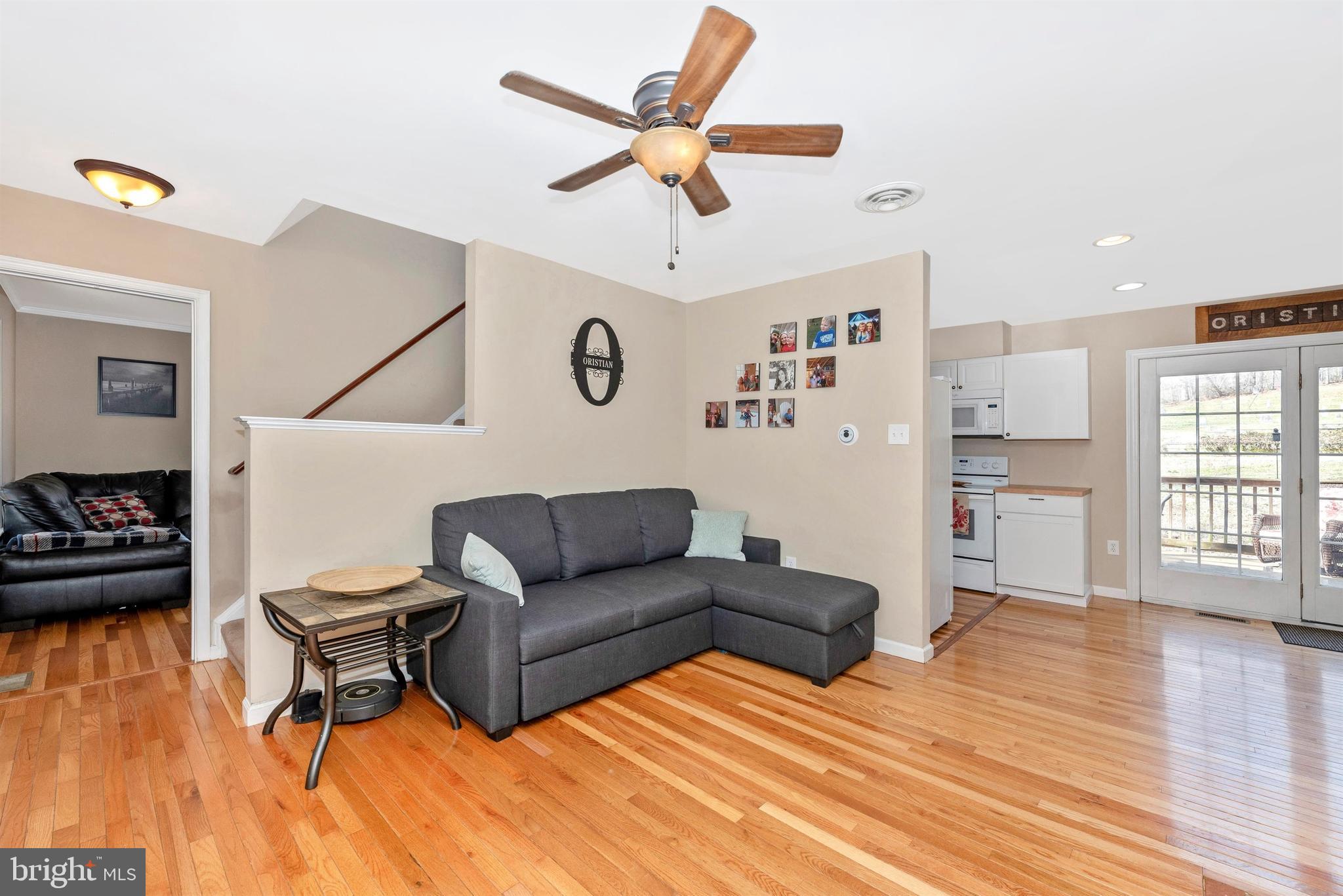 1742 Brookshire Run Point of Rocks, MD 21777 - Photo 5 of 43