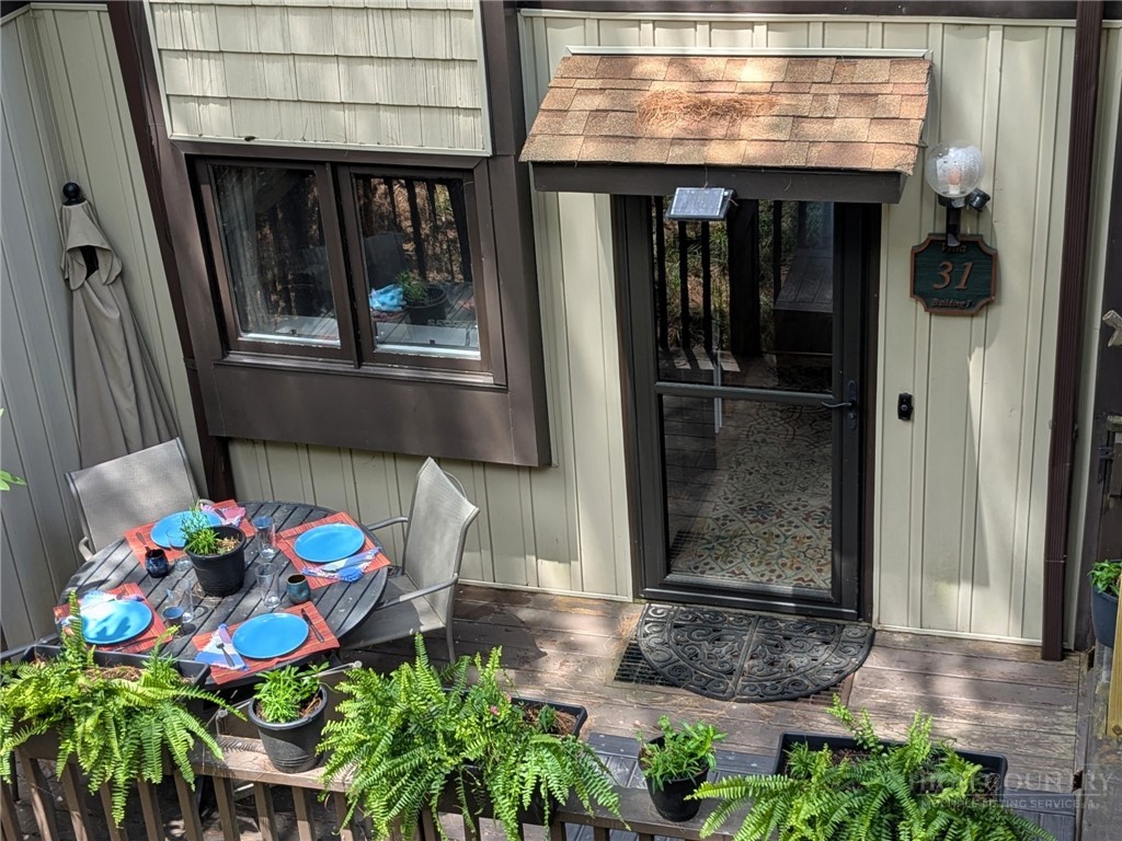 220 Northridge Road, Unit 31 Beech Mountain, NC 28604 - Photo 2 of 43