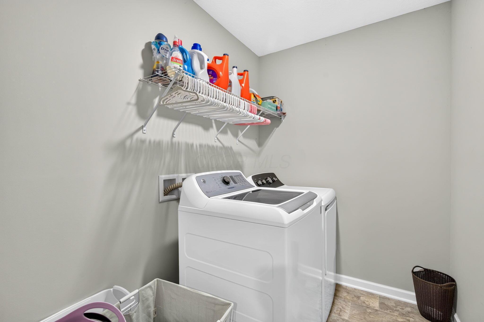 274 Riverside Drive Commercial Point, OH 43146 - Photo 31 of 43 Laundry Room Up