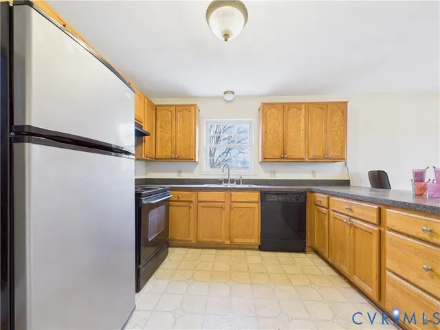 $314,999 | 1392 Sports Lake Road, Columbia, VA 23038