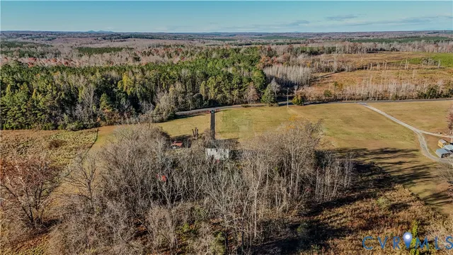 $314,999 | 1392 Sports Lake Road, Columbia, VA 23038