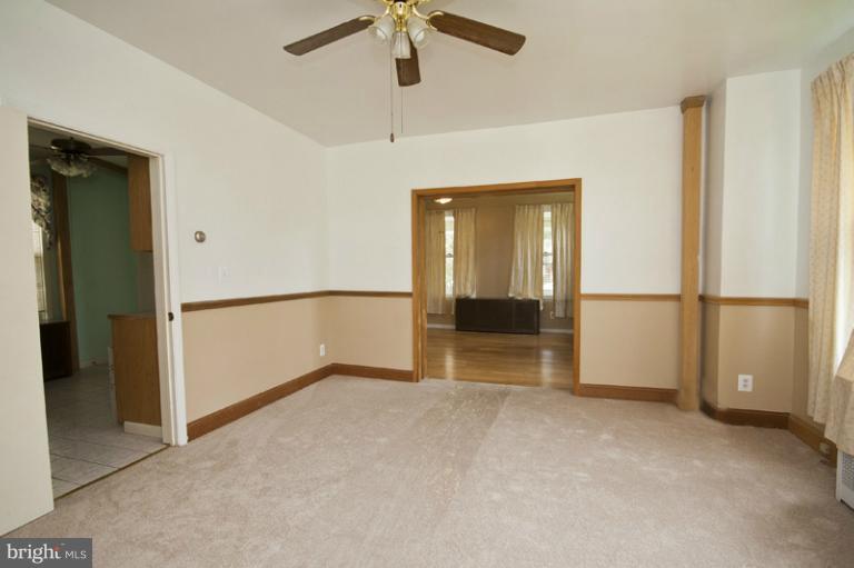 5304 Morello Road Baltimore, MD 21214 - Photo 6 of 20 Family Room
