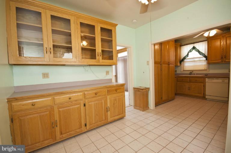 5304 Morello Road Baltimore, MD 21214 - Photo 8 of 20 Kitchen