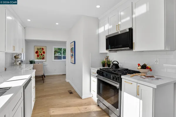 $999,000 | 1515 Hampel Street, Oakland, CA 94602