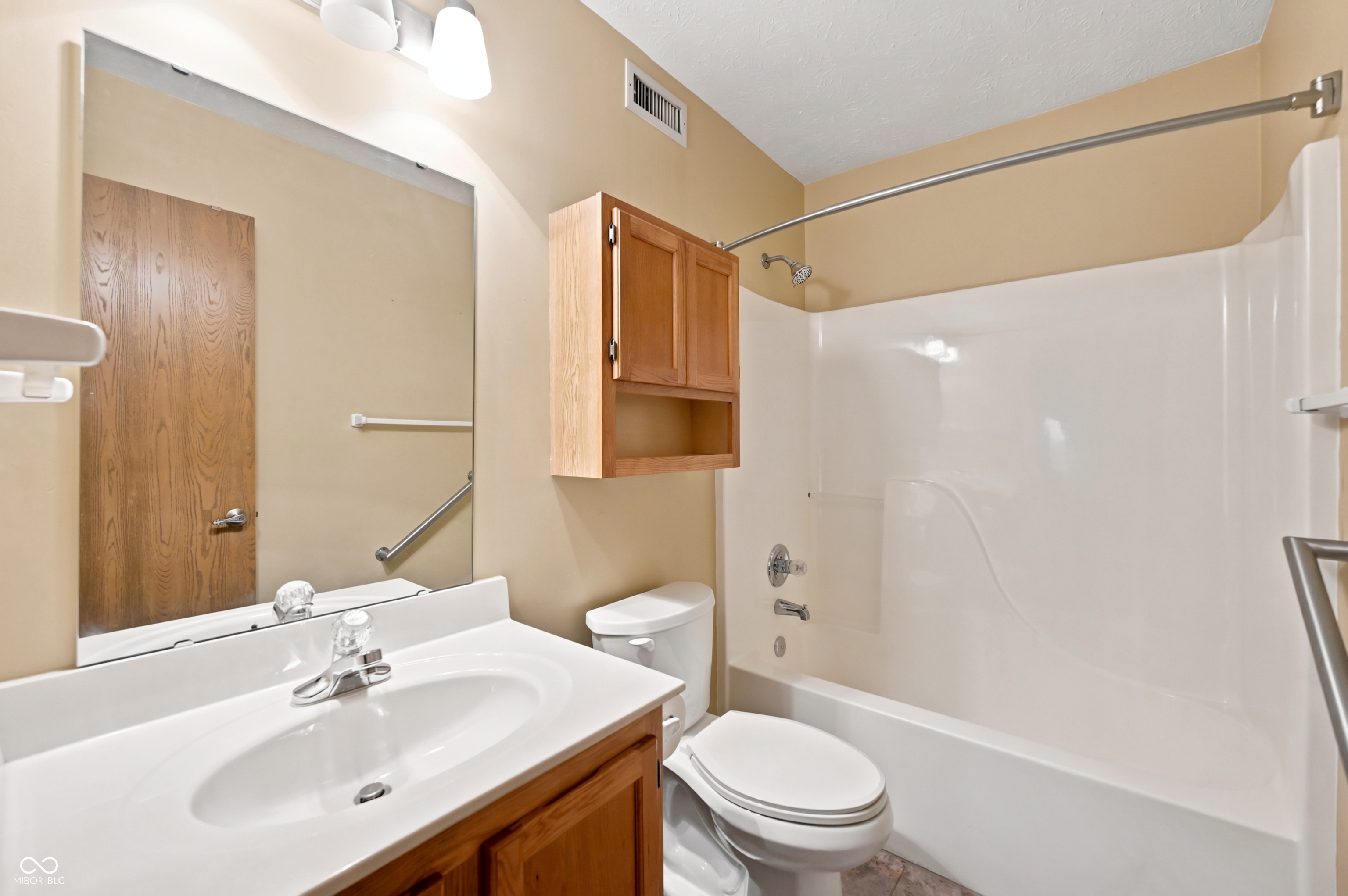 6352 Decatur Commons Indianapolis, IN 46221 - Photo 17 of 23