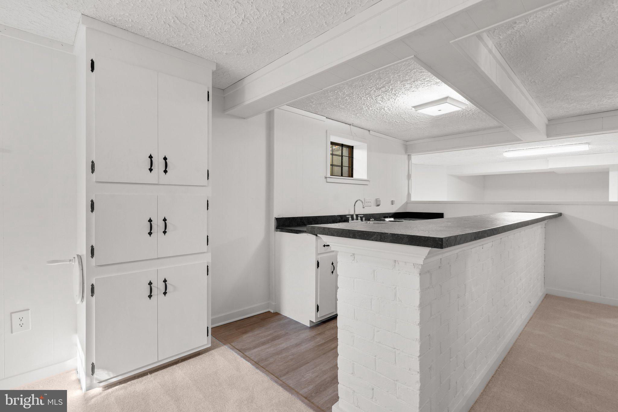 25915 Woodfield Road Damascus, MD 20872 - Photo 44 of 61 Wet Bar
