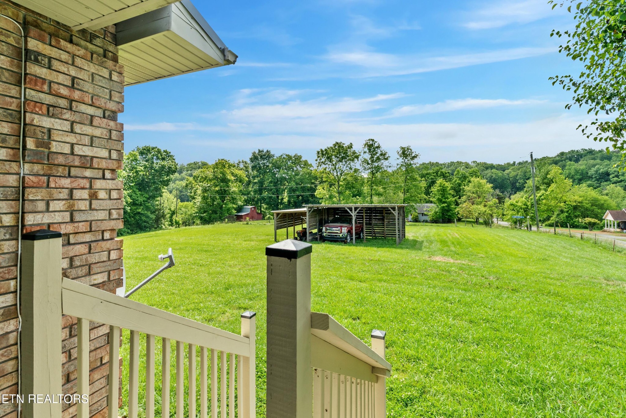 3470 Sims Road Sevierville, TN 37876 - Photo 9 of 37 Gallery Image 9