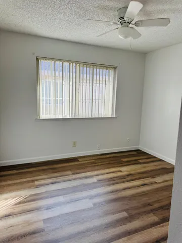 $190,000 | 2236 Peach Avenue, Unit 3, Clovis, CA 93612