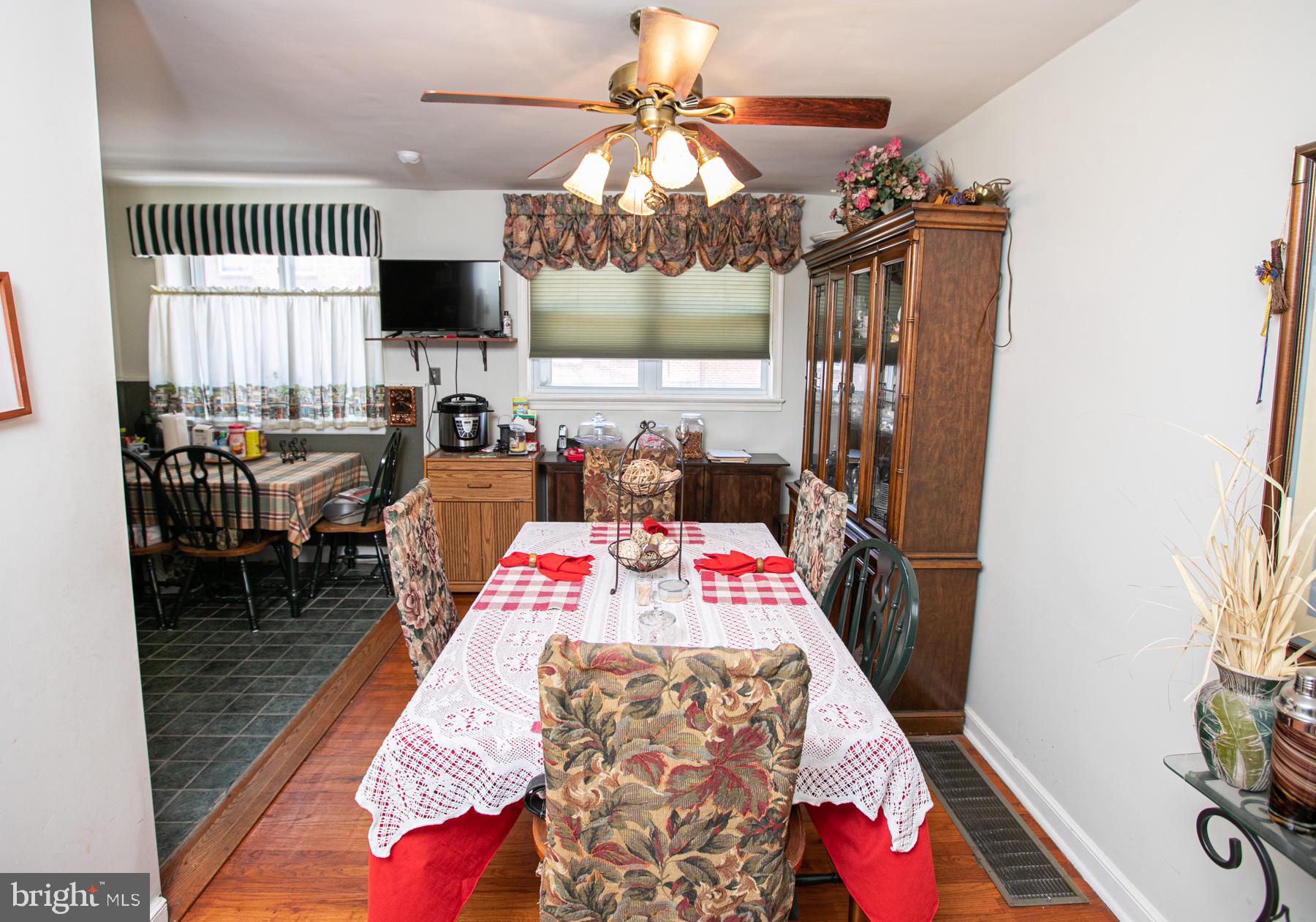 8556 Provident Road Philadelphia, PA 19150 - Photo 6 of 29 Dining room