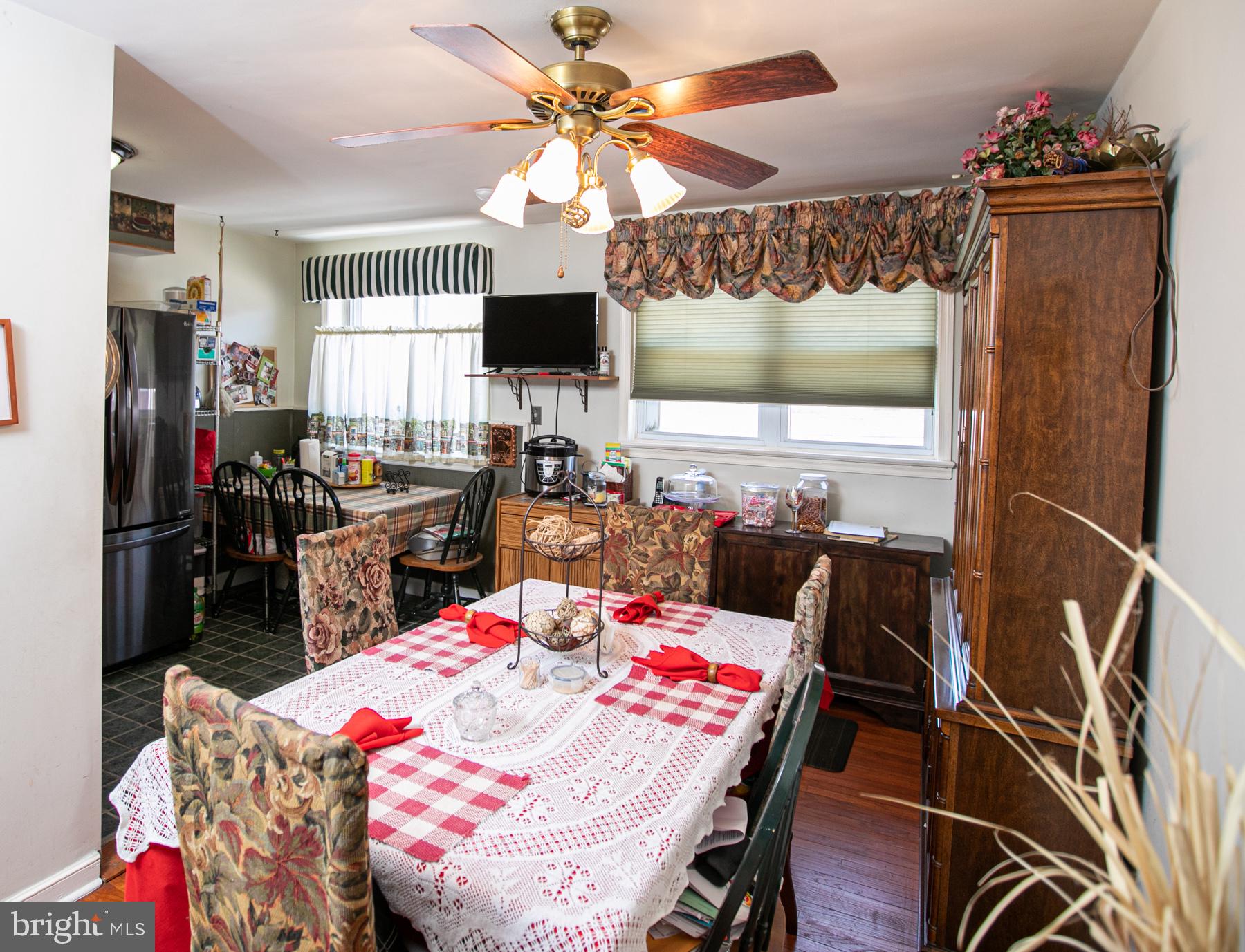 8556 Provident Road Philadelphia, PA 19150 - Photo 7 of 29 Dining Room