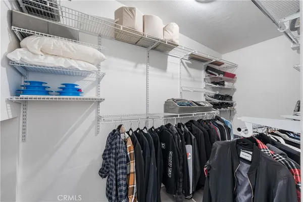 $375,000 | 11150 Glenoaks Boulevard, Unit 38, Pacoima, CA 91331