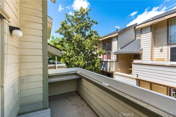 $375,000 | 11150 Glenoaks Boulevard, Unit 38, Pacoima, CA 91331