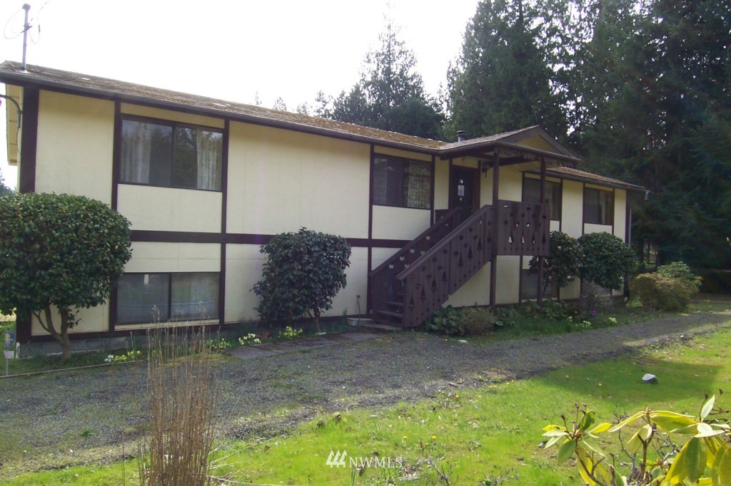 5356 East Collins Road Port Orchard, WA 98366 - Photo 1 of 15 Gallery Image 1