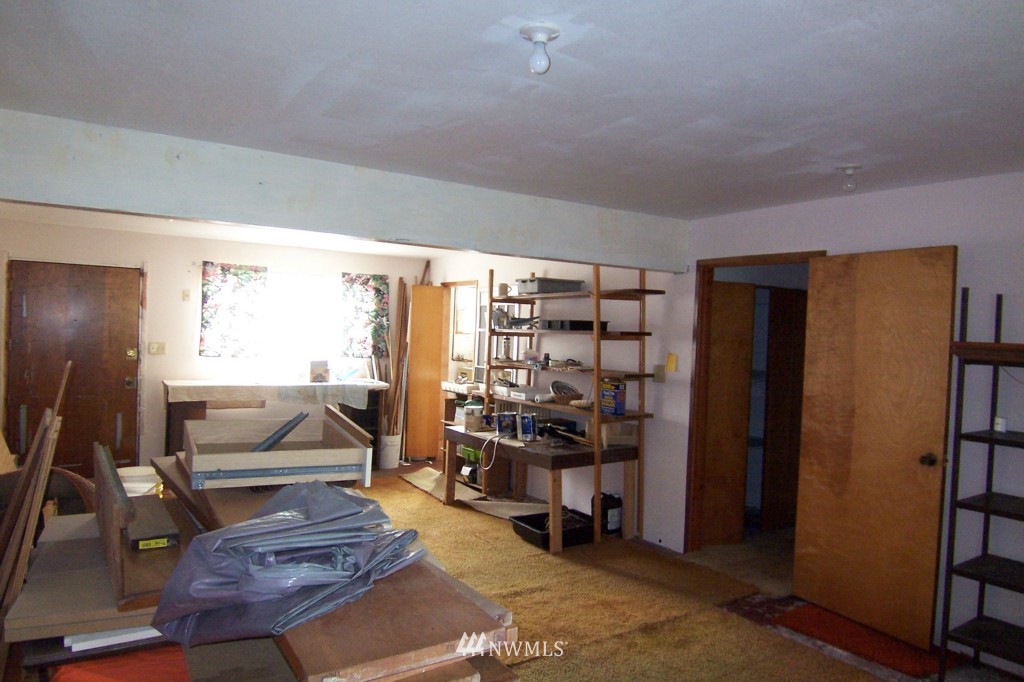 5356 East Collins Road Port Orchard, WA 98366 - Photo 11 of 15 Gallery Image 11