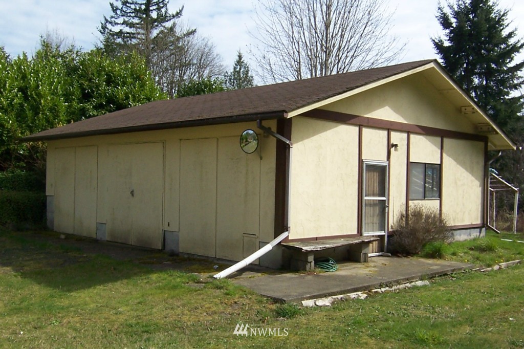 5356 East Collins Road Port Orchard, WA 98366 - Photo 13 of 15 Gallery Image 13