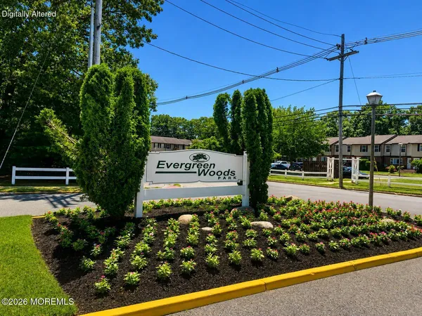 $300,000 | 94 Belinda Court, Unit 94, Brick, NJ 08724
