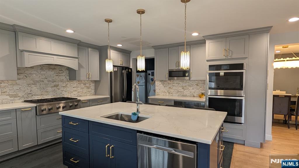 129 Wilbur Road Bergenfield, NJ 07621 - Photo 1 of 21