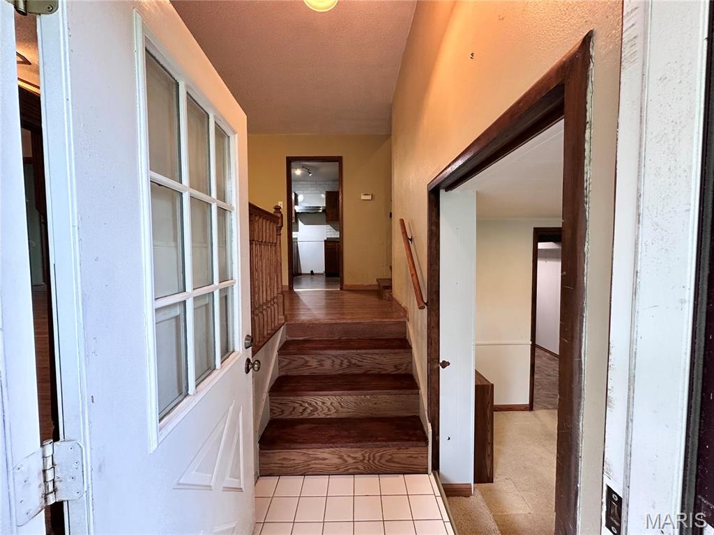 422 Parklane Drive St. Clair, MO 63077 - Photo 2 of 23