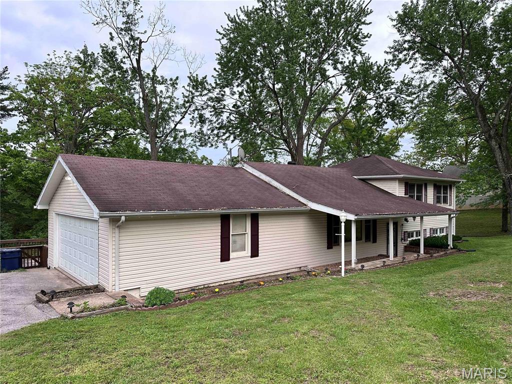 422 Parklane Drive St. Clair, MO 63077 - Photo 21 of 23