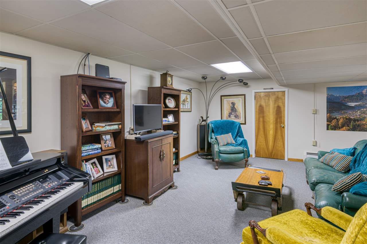 8730 North Long Lake Road Traverse City, MI 49685 - Photo 38 of 61 1879593-37.JPG