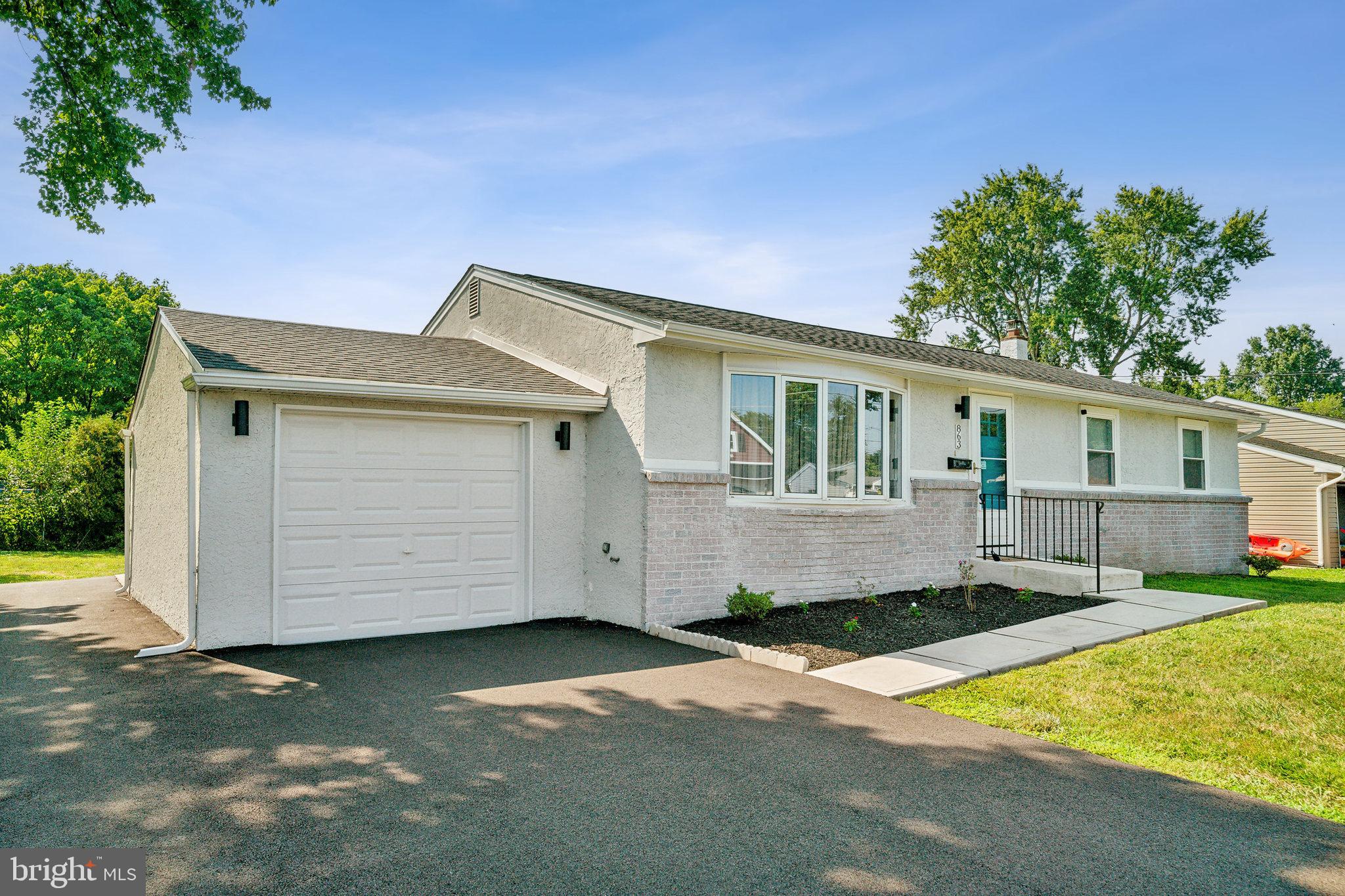 863 Roger Road Warminster, PA 18974 - Photo 1 of 32 Gallery Image 1
