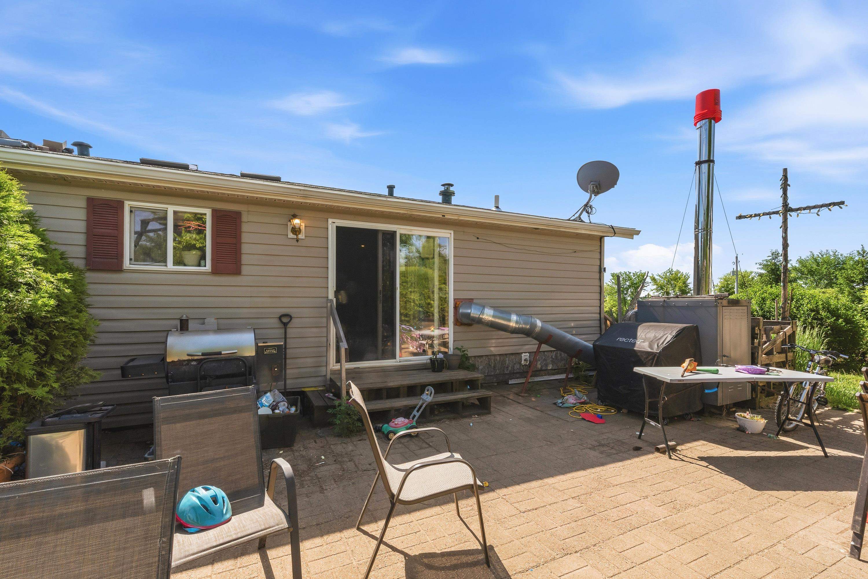 W2012 Racoon Road Mayville, WI 53050 - Photo 17 of 28