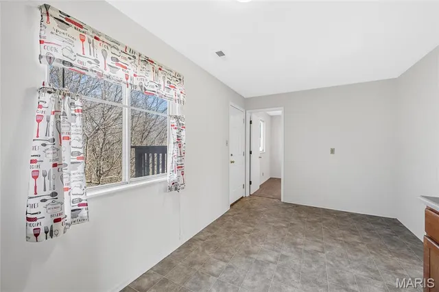 $1,025 | 22 East Rock Creek Manor, Arnold, MO 63010